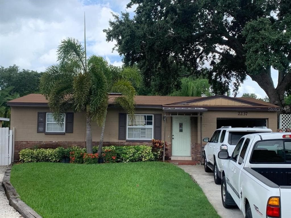 2237 13TH AVENUE SW LARGO, FL 33770