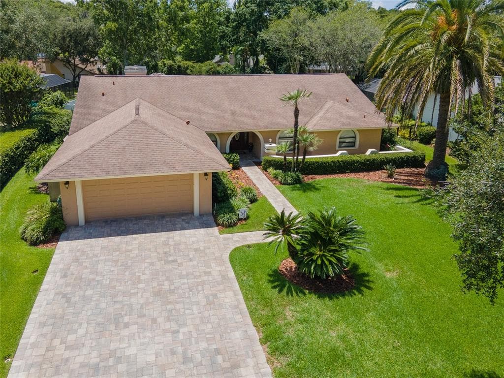 16104 CONDOVER COURT TAMPA, FL 33647