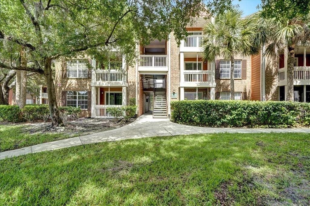 10200 GANDY BOULEVARD N UNIT 705