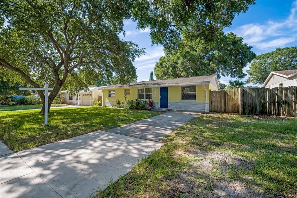 6934 80TH TERRACE N PINELLAS PARK, FL 33781