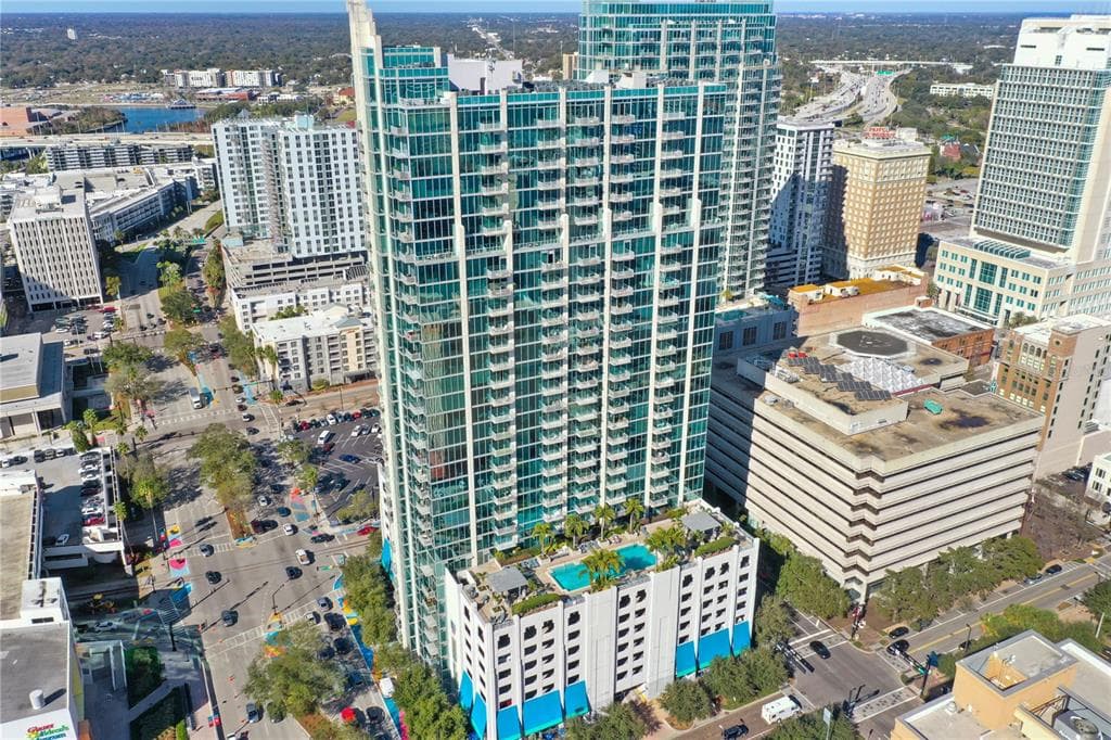777 N ASHLEY DRIVE UNIT 3105 TAMPA, FL 33602