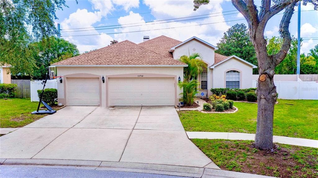 11712 GROVE ARCADE DRIVE RIVERVIEW, FL 33569