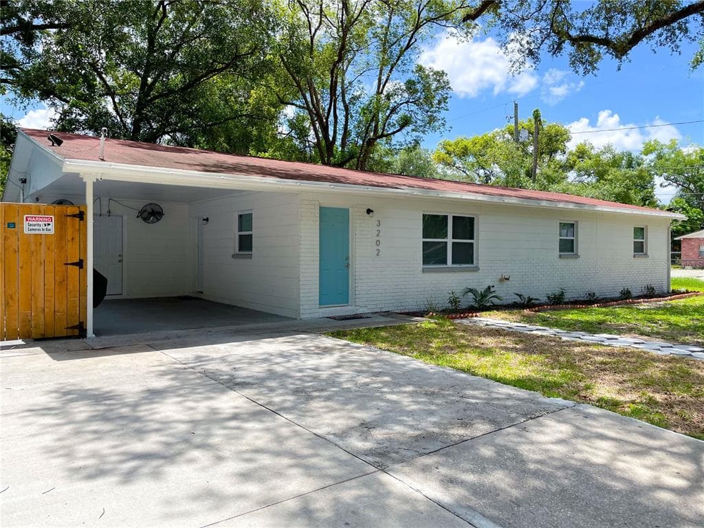 3202 E 24TH AVENUE TAMPA, FL 33605