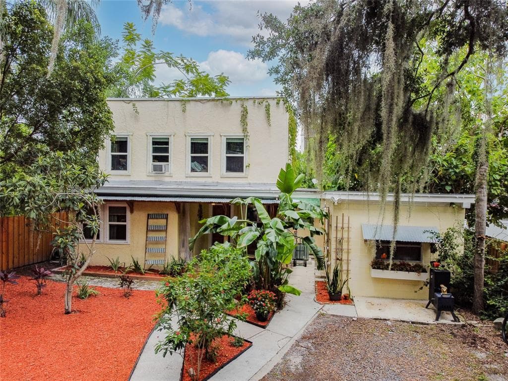 6005 N TAMPA STREET TAMPA, FL 33604