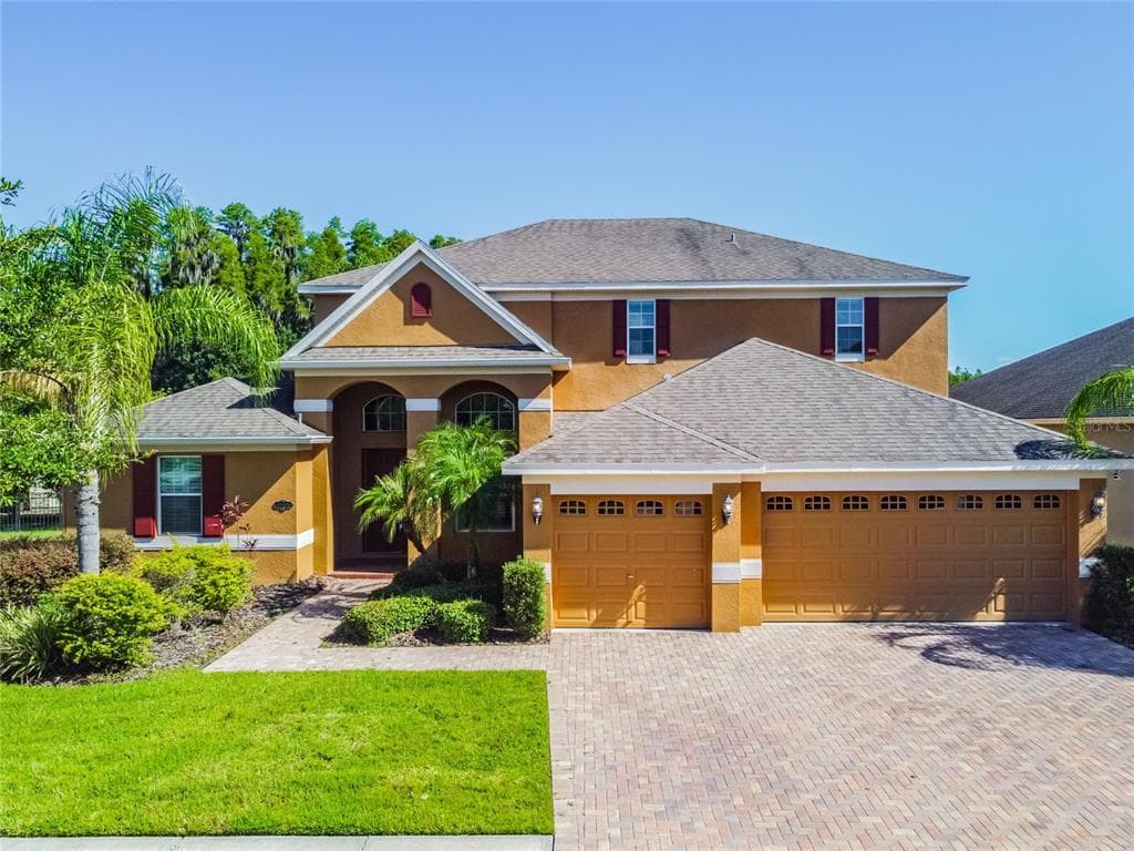 19120 SWEET CLOVER LN TAMPA, FL 33647