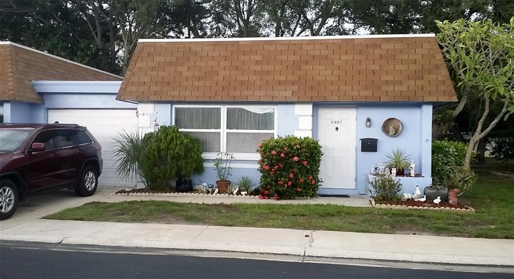 6885 LAFAYETTE N UNIT 8 PINELLAS PARK, FL 33781