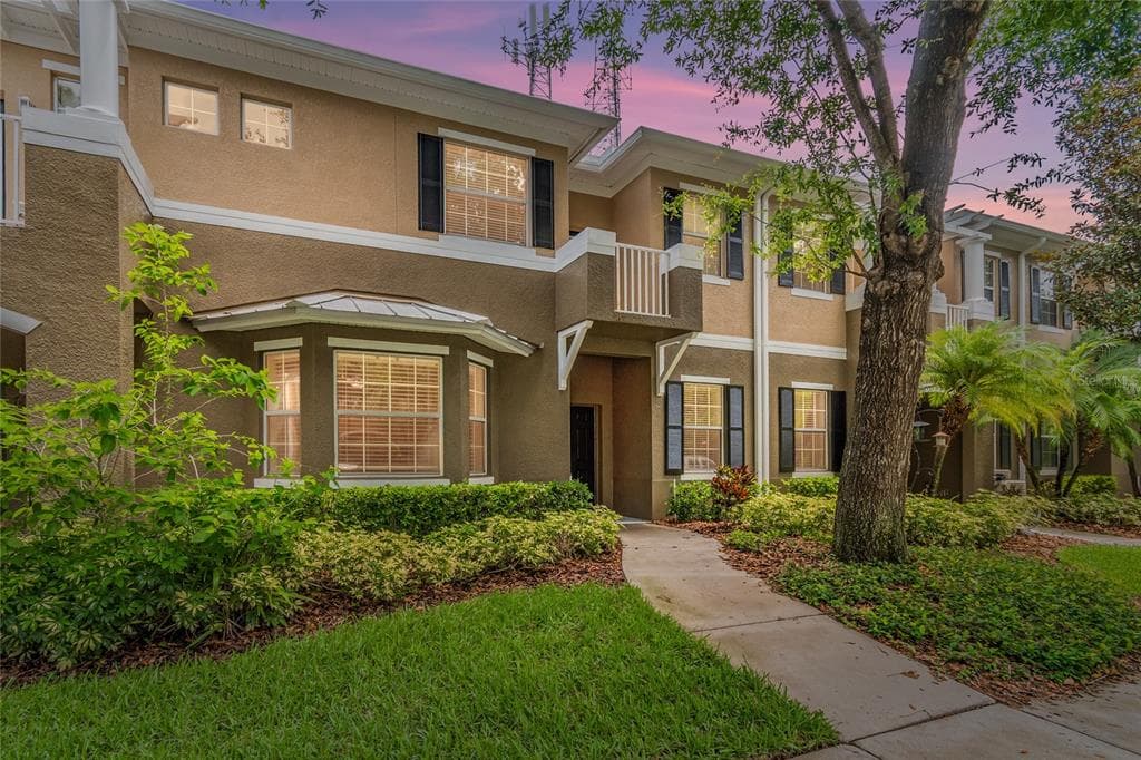 7537 TAMARIND AVENUE TAMPA, FL 33625