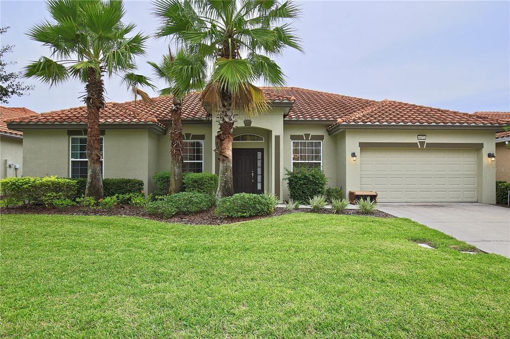 4072 OAKTREE DRIVE DAVENPORT, FL 33837