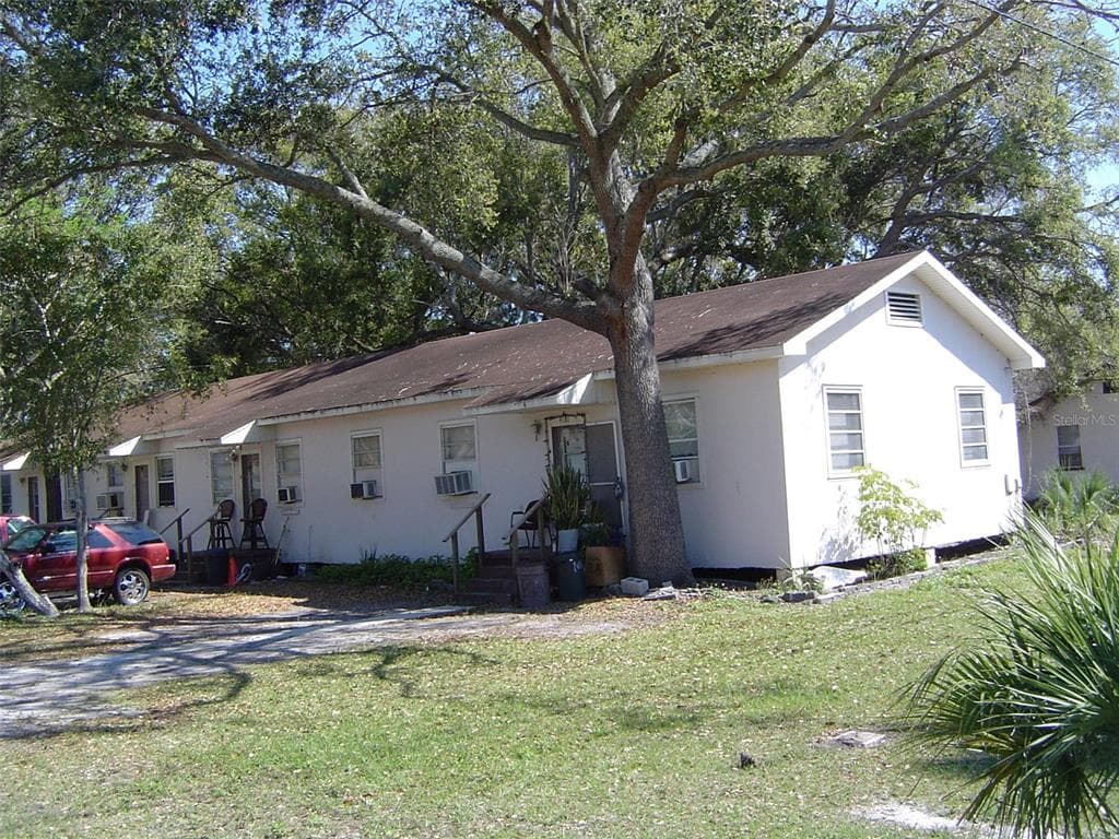 4101 N HUBERT AVENUE TAMPA, FL 33614