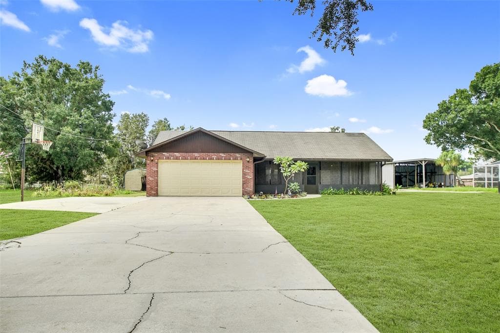 6739 MAGGIE DRIVE BARTOW, FL 33830
