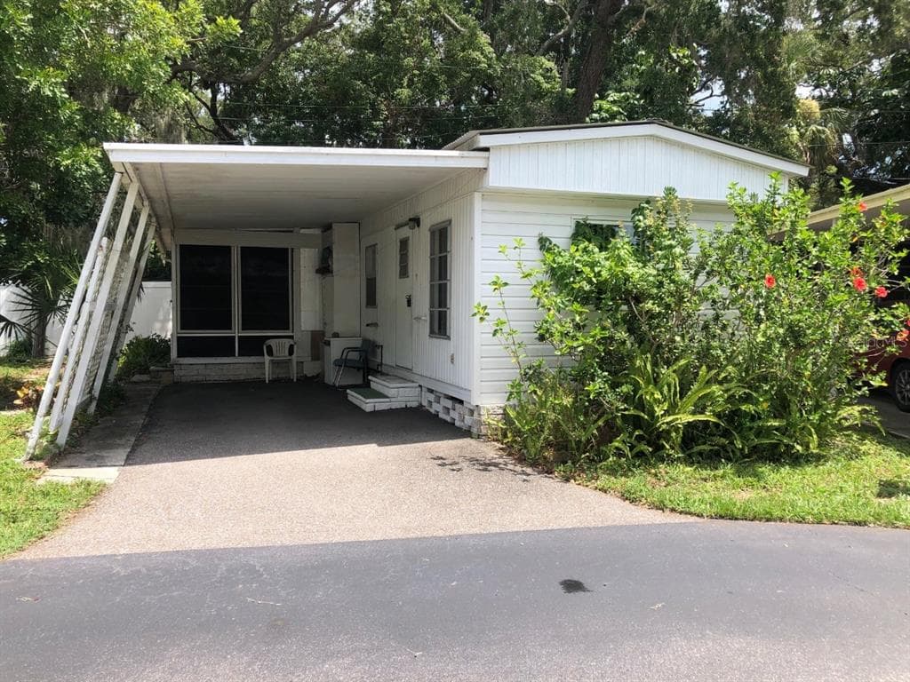 4251 85TH WAY N UNIT 7 ST PETERSBURG, FL 33709