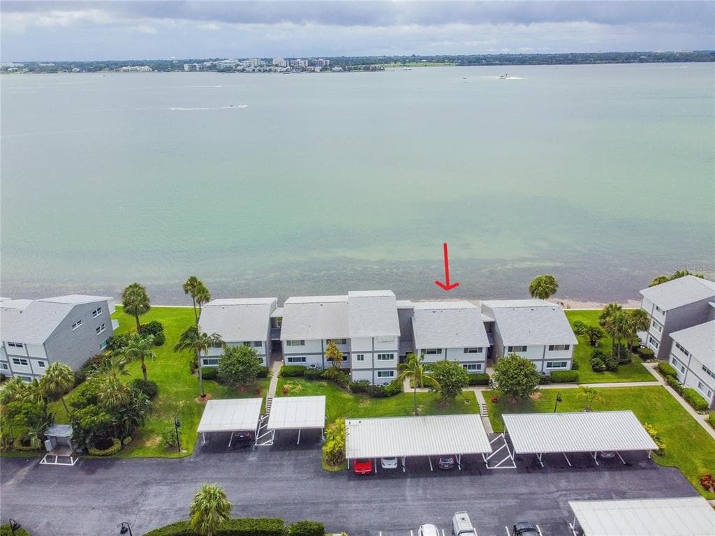 1351 GULF BOULEVARD UNIT 114 CLEARWATER, FL 33767