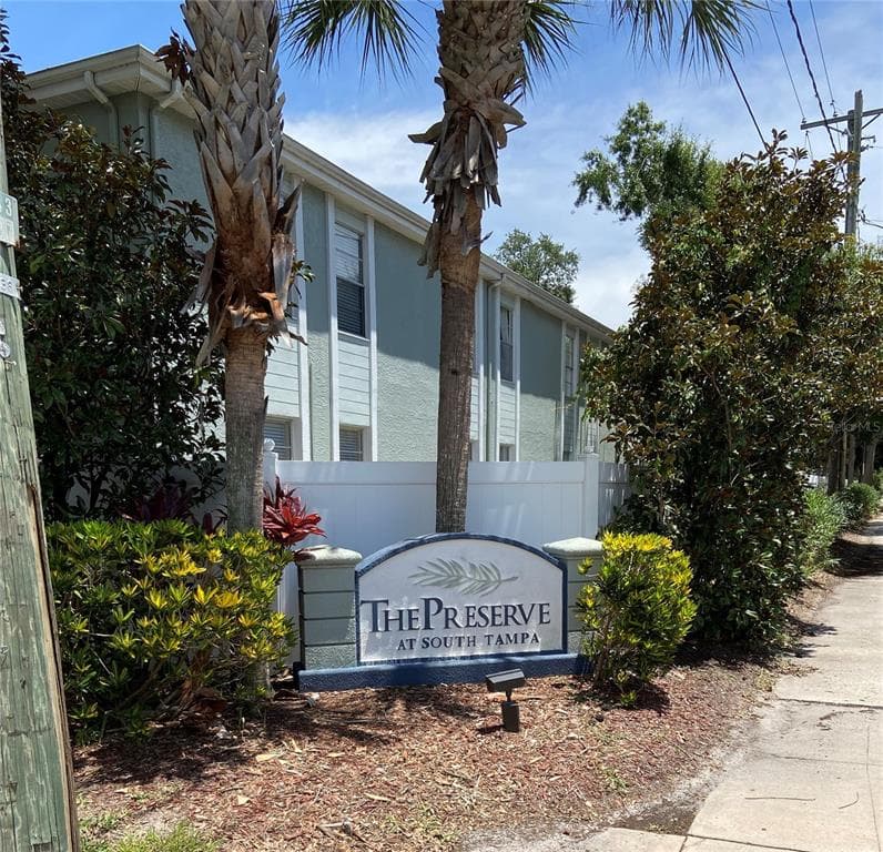 5440 S MACDILL AVENUE UNIT 3 I TAMPA, FL 33611