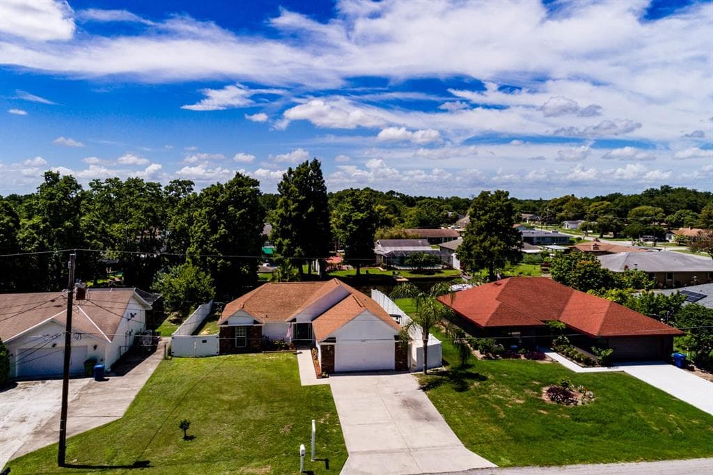 1426 AVENUE H SW WINTER HAVEN, FL 33880
