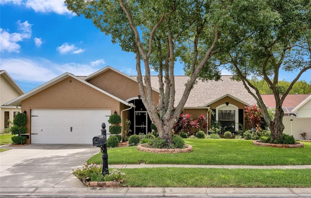 4600 SAWGRASS BOULEVARD