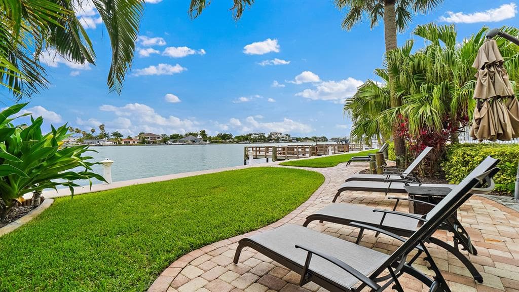 10265 GULF BOULEVARD UNIT A-303 TREASURE ISLAND, FL 33706