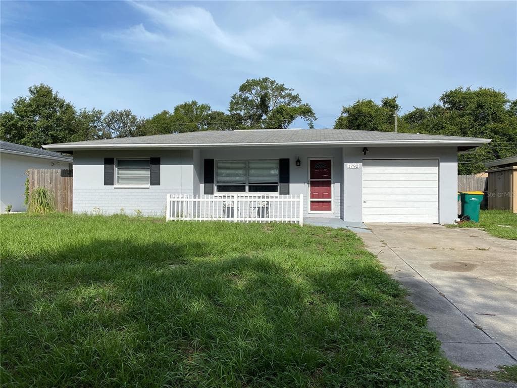 1792 SUFFOLK DRIVE CLEARWATER, FL 33756
