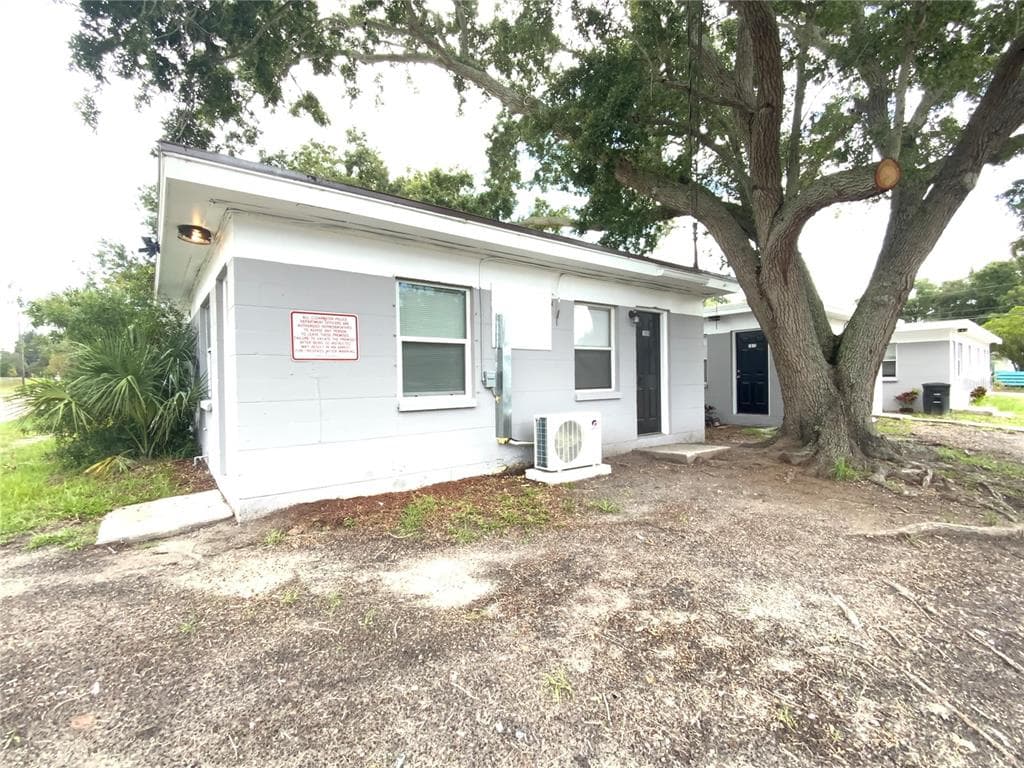 1006 VINE AVENUE CLEARWATER, FL 33755