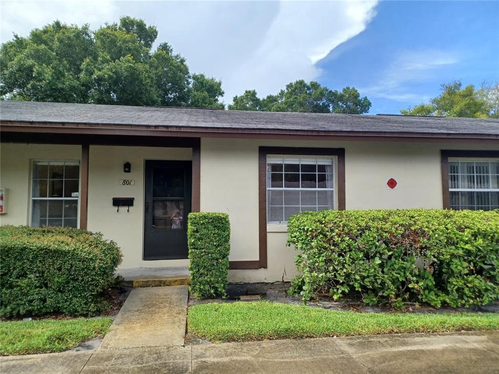 4215 E BAY DRIVE UNIT 801 CLEARWATER, FL 33764