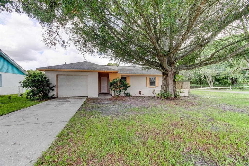 11208 MILLRIDGE DRIVE TAMPA, FL 33625