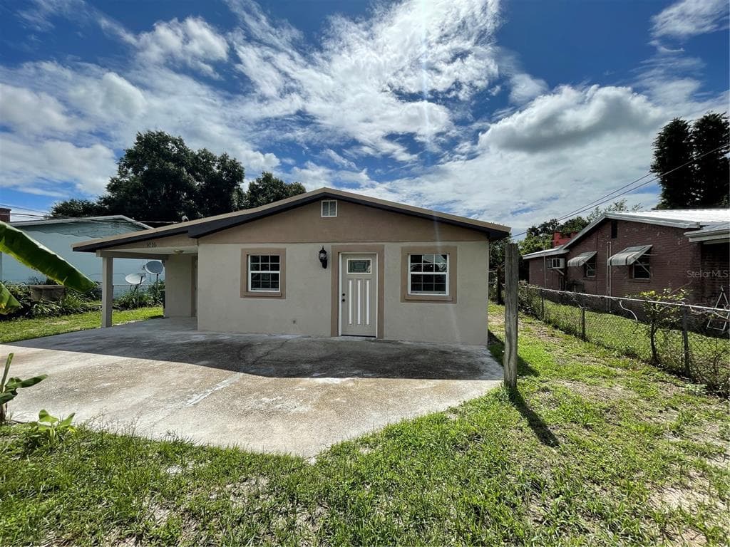 1016 SUNSHINE DRIVE E LAKELAND, FL 33801