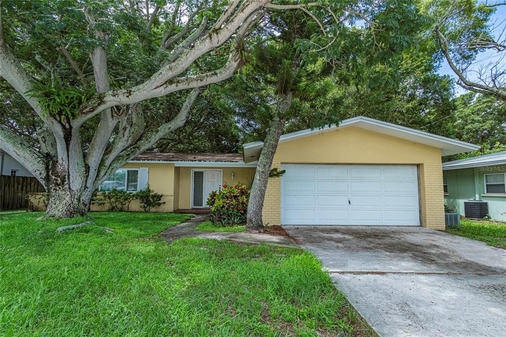 1101 IDLEWILD DRIVE S DUNEDIN, FL 34698