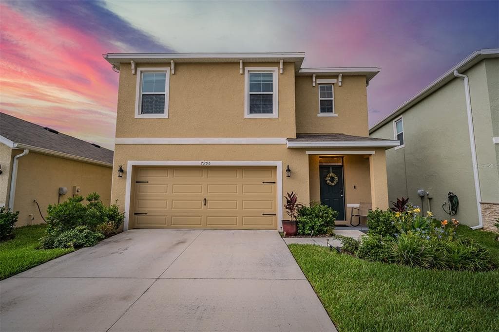 7996 PELICAN REED CIRCLE WESLEY CHAPEL, FL 33545