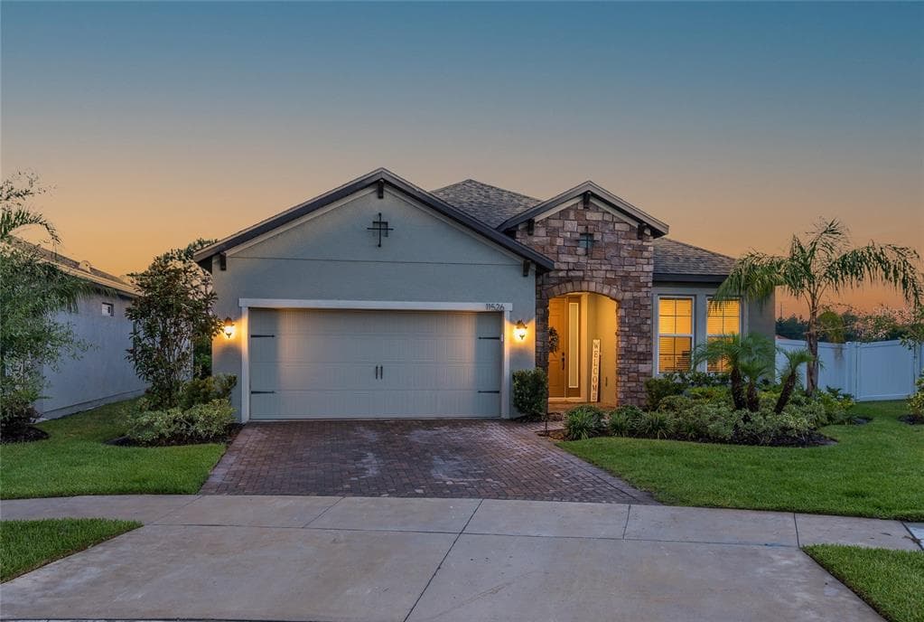 11526 NAVEL ORANGE WAY TAMPA, FL 33626