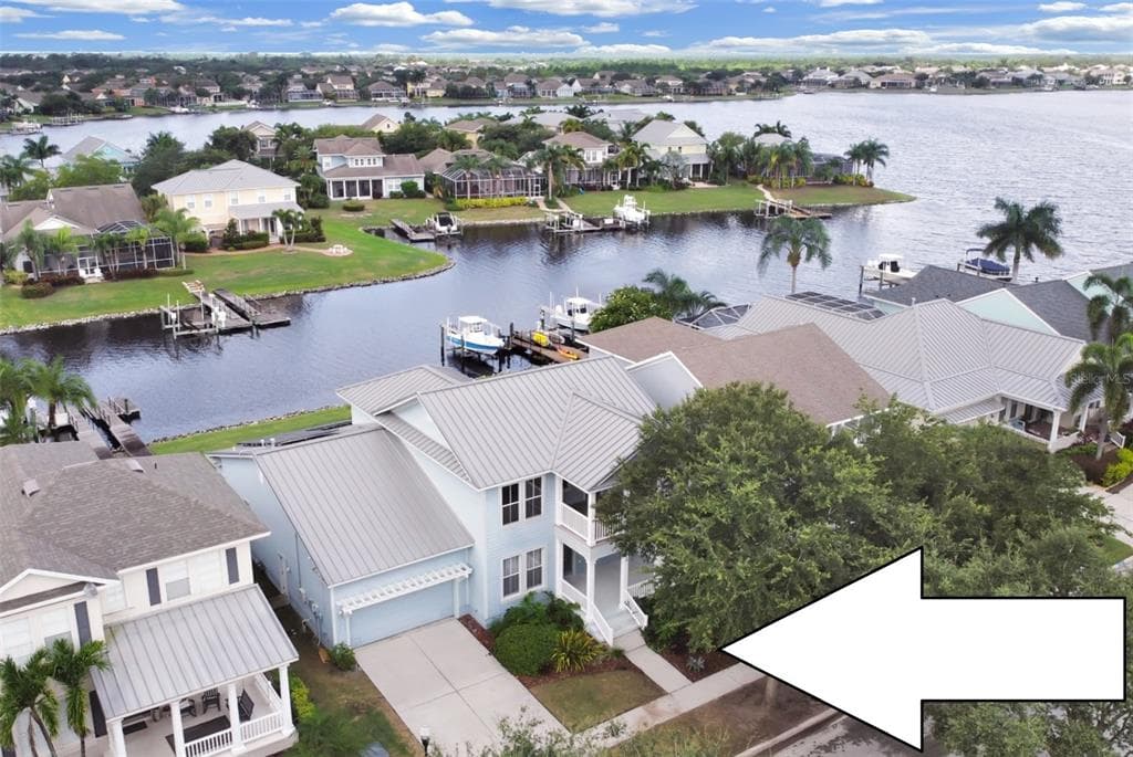 5208 COVESOUND WAY APOLLO BEACH, FL 33572