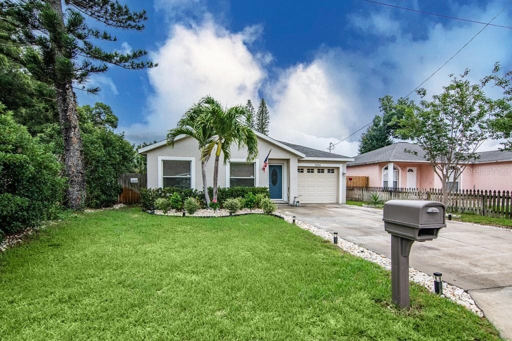 5533 59TH WAY N ST PETERSBURG, FL 33709