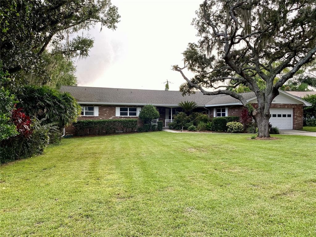315 FERN CLIFF AVENUE TEMPLE TERRACE, FL 33617