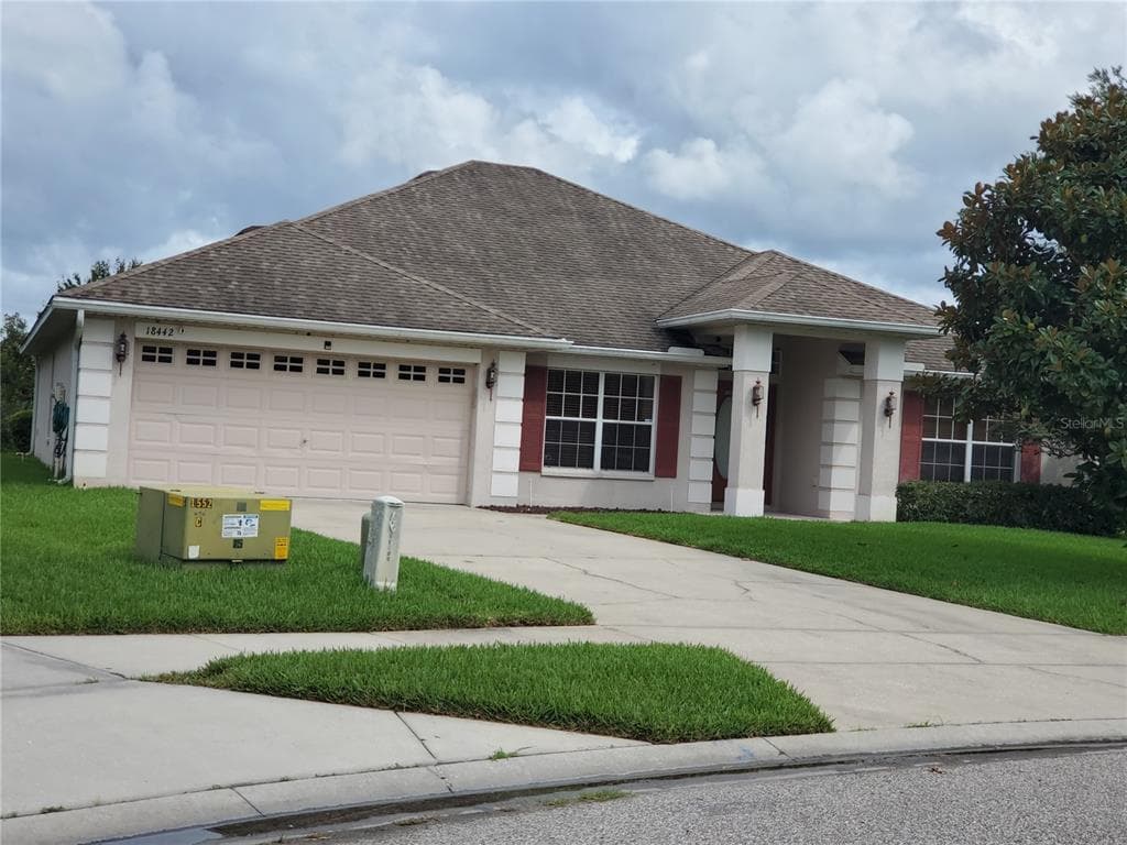 18442 FISH LOOP LAND O LAKES, FL 34638