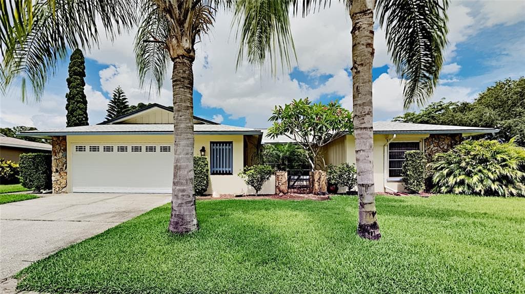 3554 GLOSSY IBIS COURT PALM HARBOR, FL 34683