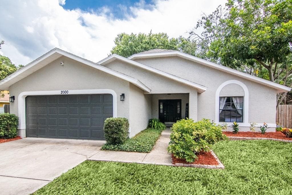 2000 59TH CIRCLE S ST PETERSBURG, FL 33712