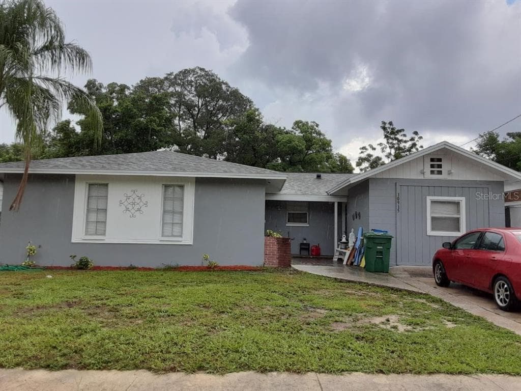 10915 N 28TH STREET TAMPA, FL 33612