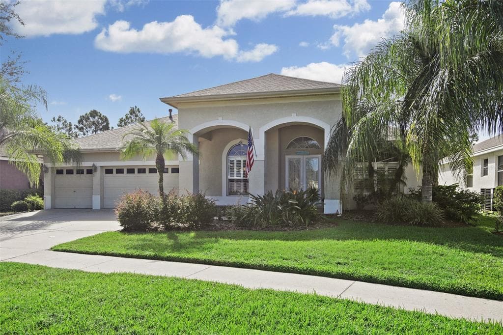 18322 EASTWYCK DRIVE TAMPA, FL 33647