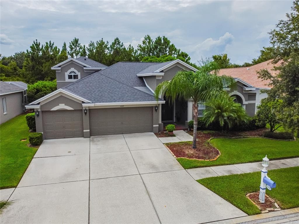 4339 WATERFORD LANDING DRIVE LUTZ, FL 33558