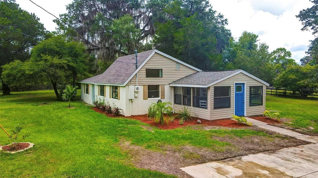 16124 PAWNEE DRIVE BROOKSVILLE, FL 34601