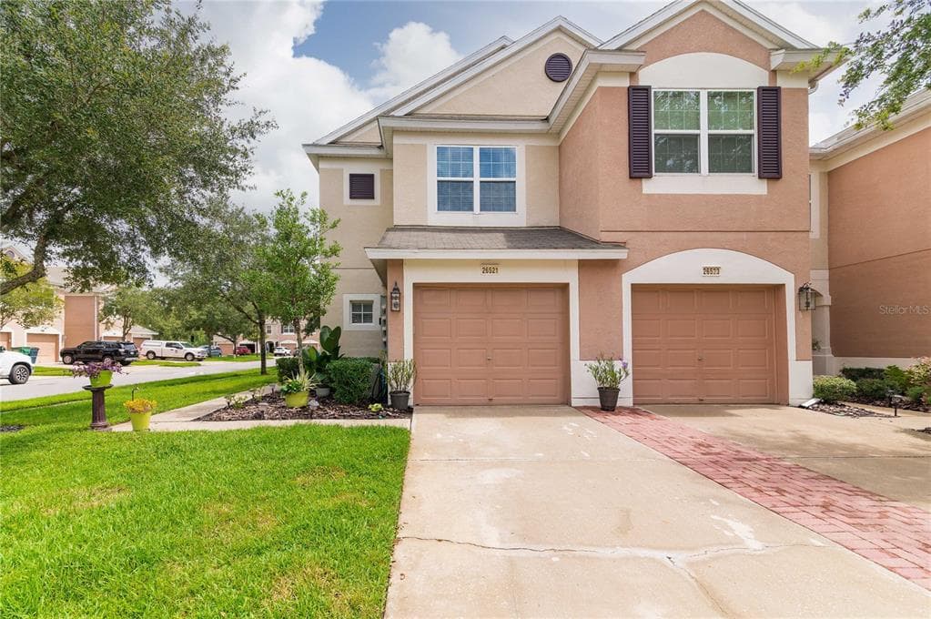 26521 CHIMNEY SPIRE LANE WESLEY CHAPEL, FL 33544