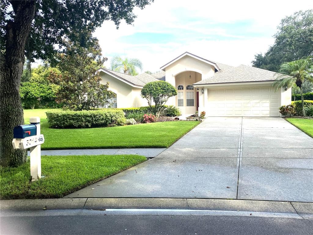 3014 BENT CREEK DRIVE VALRICO, FL 33596