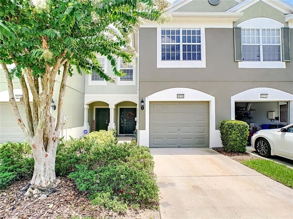 10233 POST HARVEST DRIVE RIVERVIEW, FL 33578