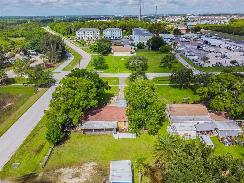 10701 SNUG HARBOR ROAD NE ST PETERSBURG, FL 33702