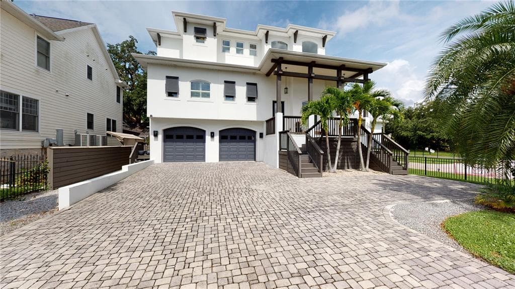 5613 BAYSHORE BOULEVARD TAMPA, FL 33611