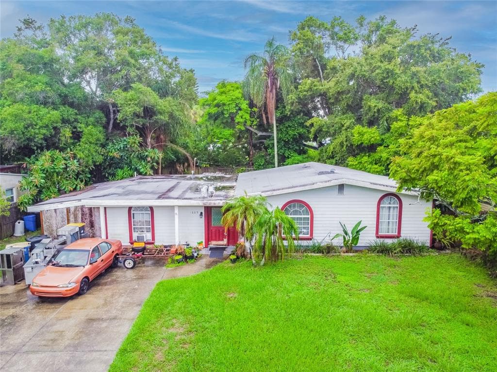1889 GILBERT STREET CLEARWATER, FL 33765