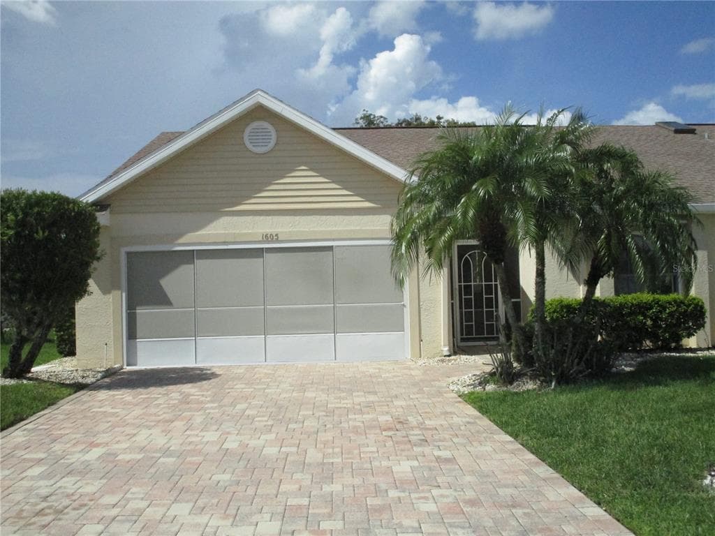 1605 AZALEA LANDINGS COURT SUN CITY CENTER, FL 33573