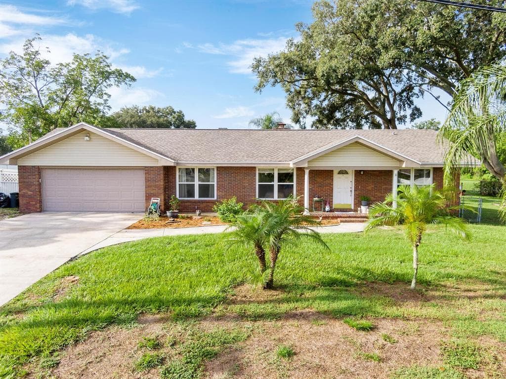 1709 WOODHAVEN DRIVE BRANDON, FL 33510