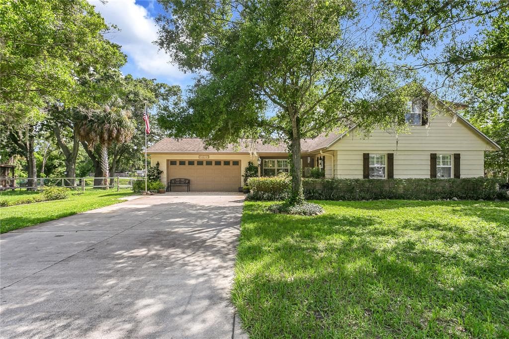 4858 HARDING ROAD N ST PETERSBURG, FL 33709