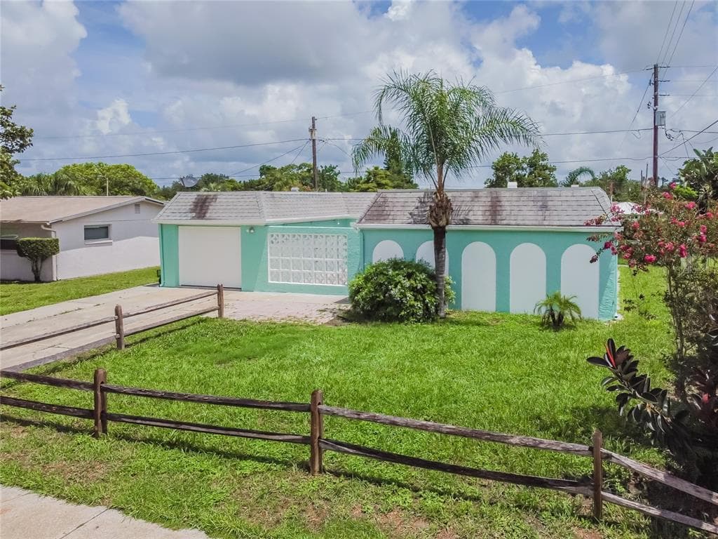 5109 BEACON HILL DRIVE NEW PORT RICHEY, FL 34652