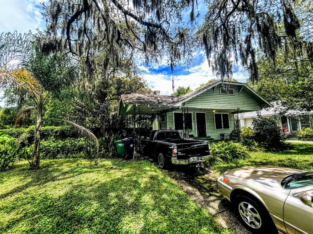 1101 E CHELSEA STREET TAMPA, FL 33603