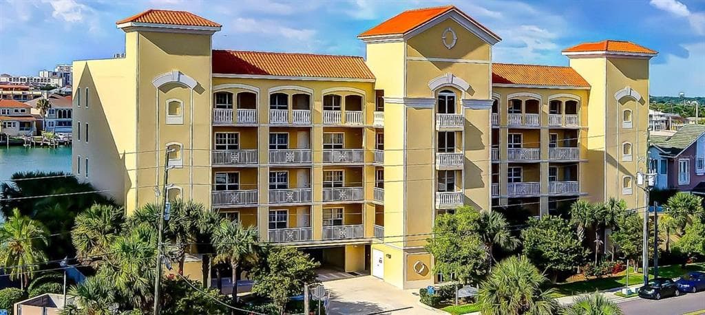 600 BAYWAY BOULEVARD UNIT 303 CLEARWATER, FL 33767